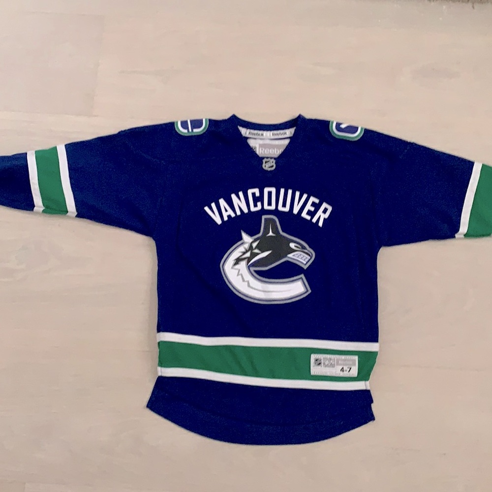 Canucks Youth Jersey